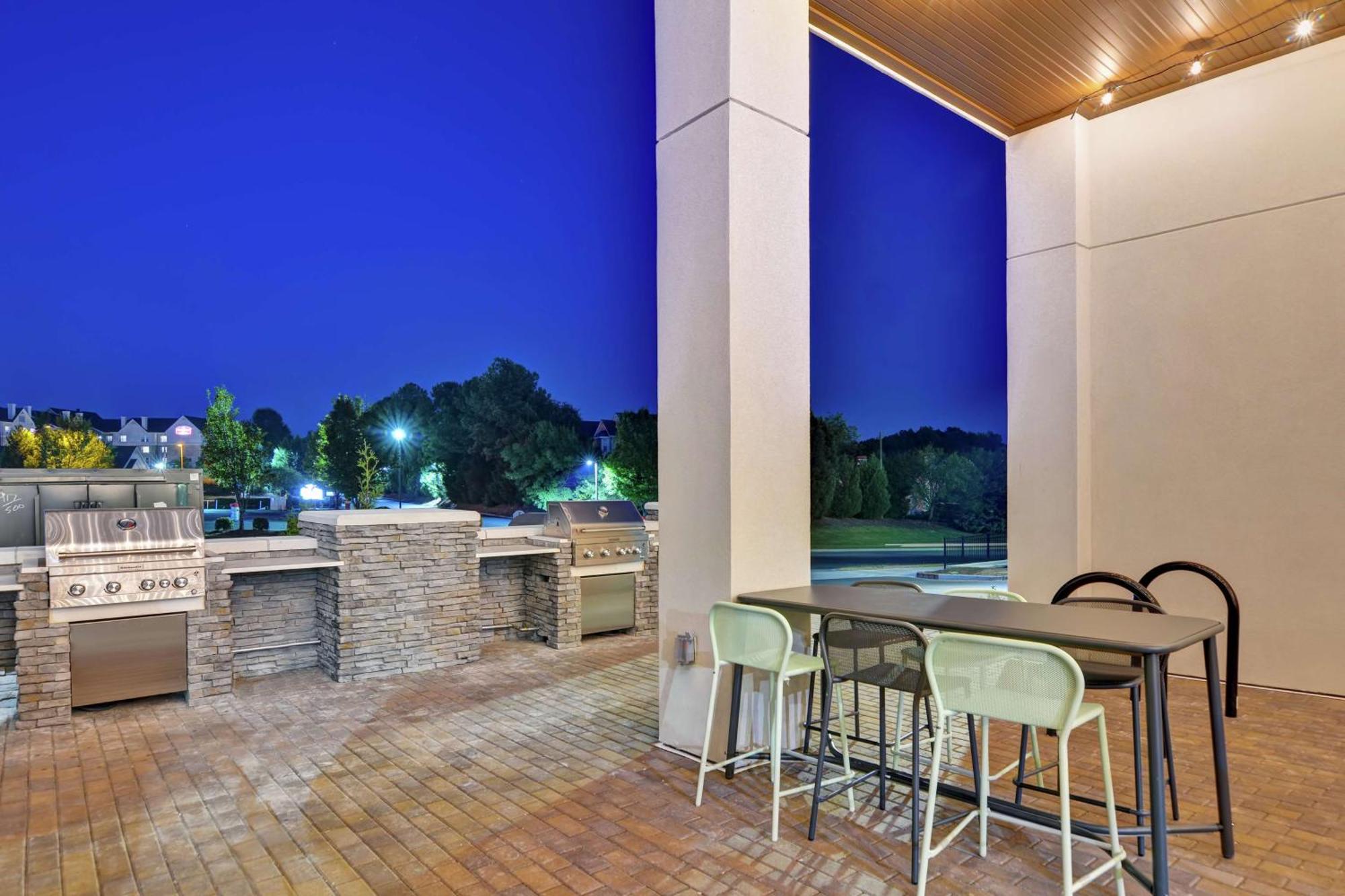 Home2 Suites By Hilton Charlotte Piper Glen Exterior foto